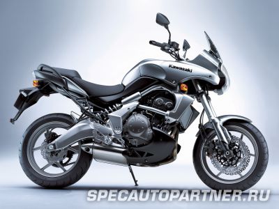 Kawasaki Versys KLE650 (2007) мотоцикл эндуро 650 куб.см