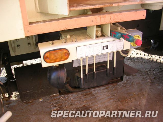 Doosan Daewoo DCP 36X автобетононасос на шасси Daewoo K8CRF