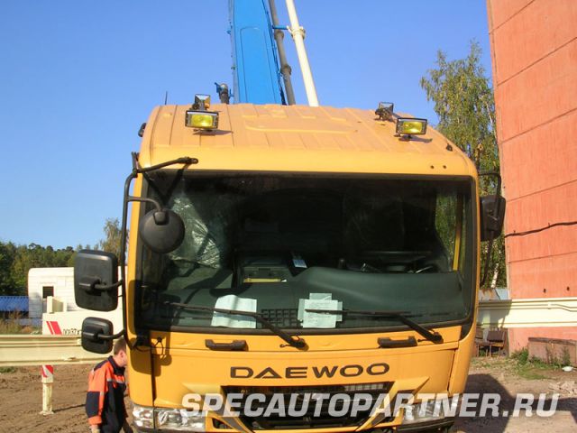 Doosan Daewoo DCP 36X автобетононасос на шасси Daewoo K8CRF