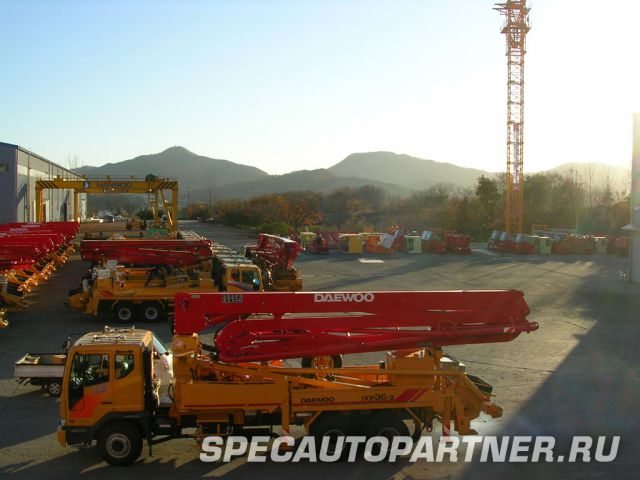 Doosan Daewoo DCP 36X автобетононасос на шасси Daewoo K8CRF