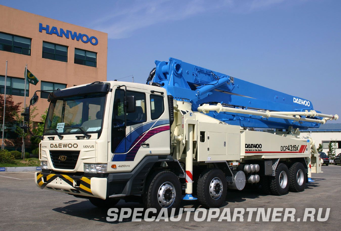 Doosan Daewoo DCP 43X автобетононасос на шасси Daewoo