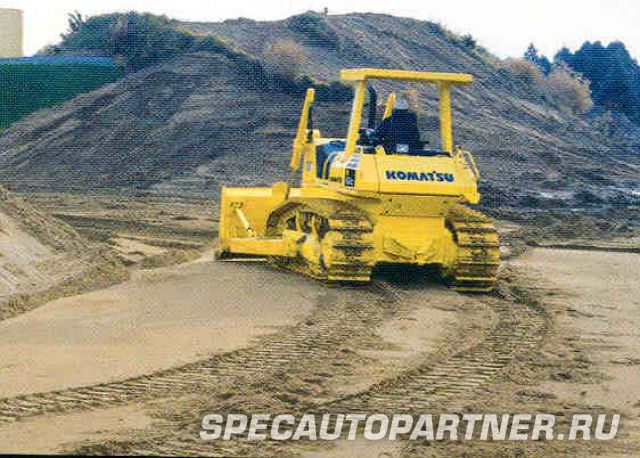 Komatsu D65E-12 бульдозер гусеничный