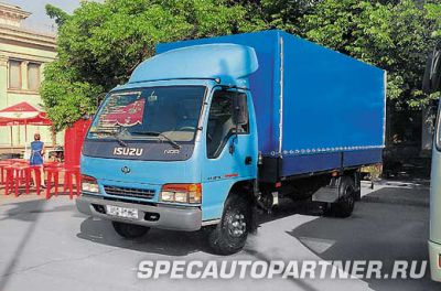 На УАЗ начинают собирать японские грузовики Isuzu