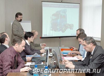 Специалисты Renault Trucks помогают устанавливать на автомобили Урал новые двигатели ЯМЗ